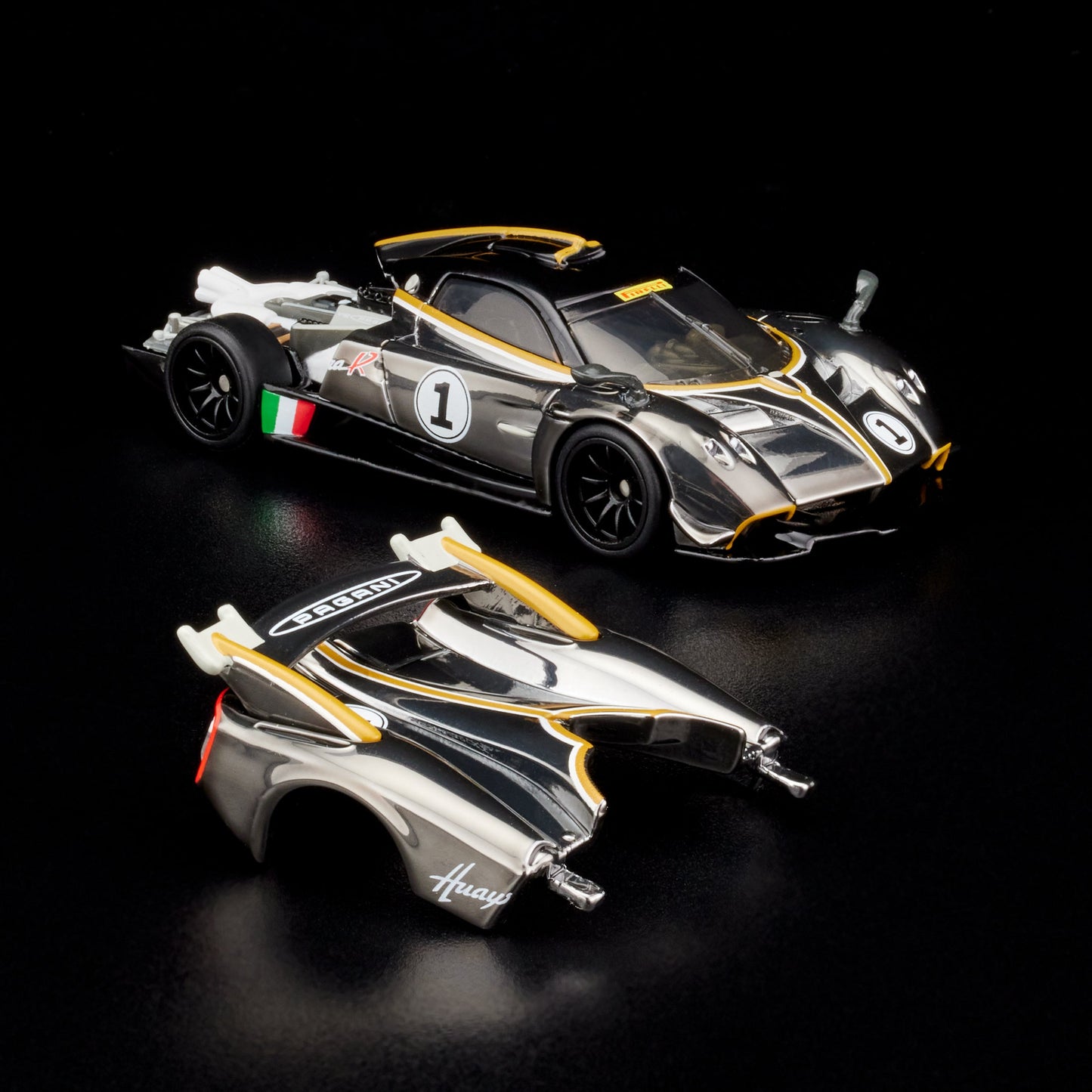 RLC Exclusive '21 Pagani Huayra R