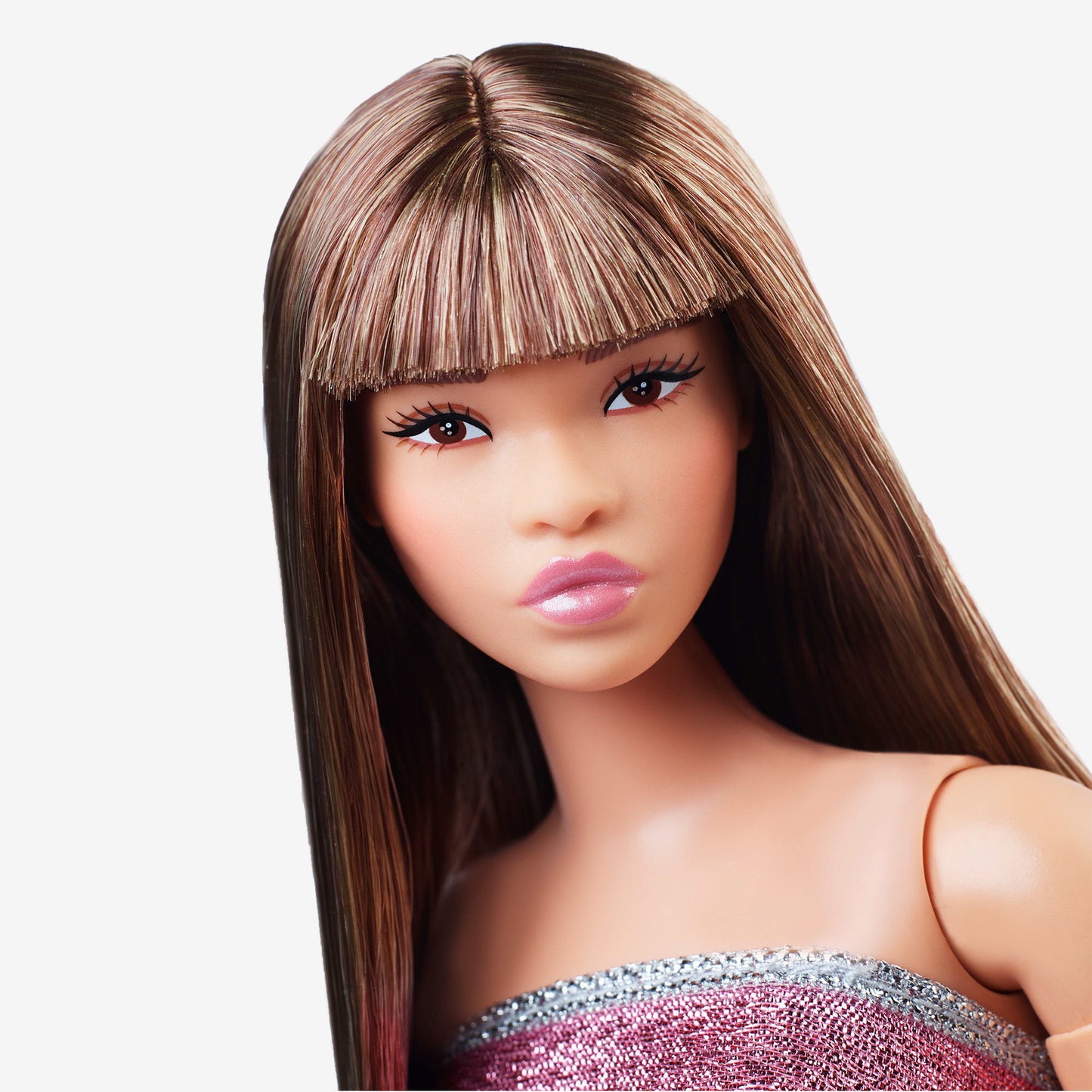 Barbie Looks Doll #24 (Curvy. Long Brown Hair)
