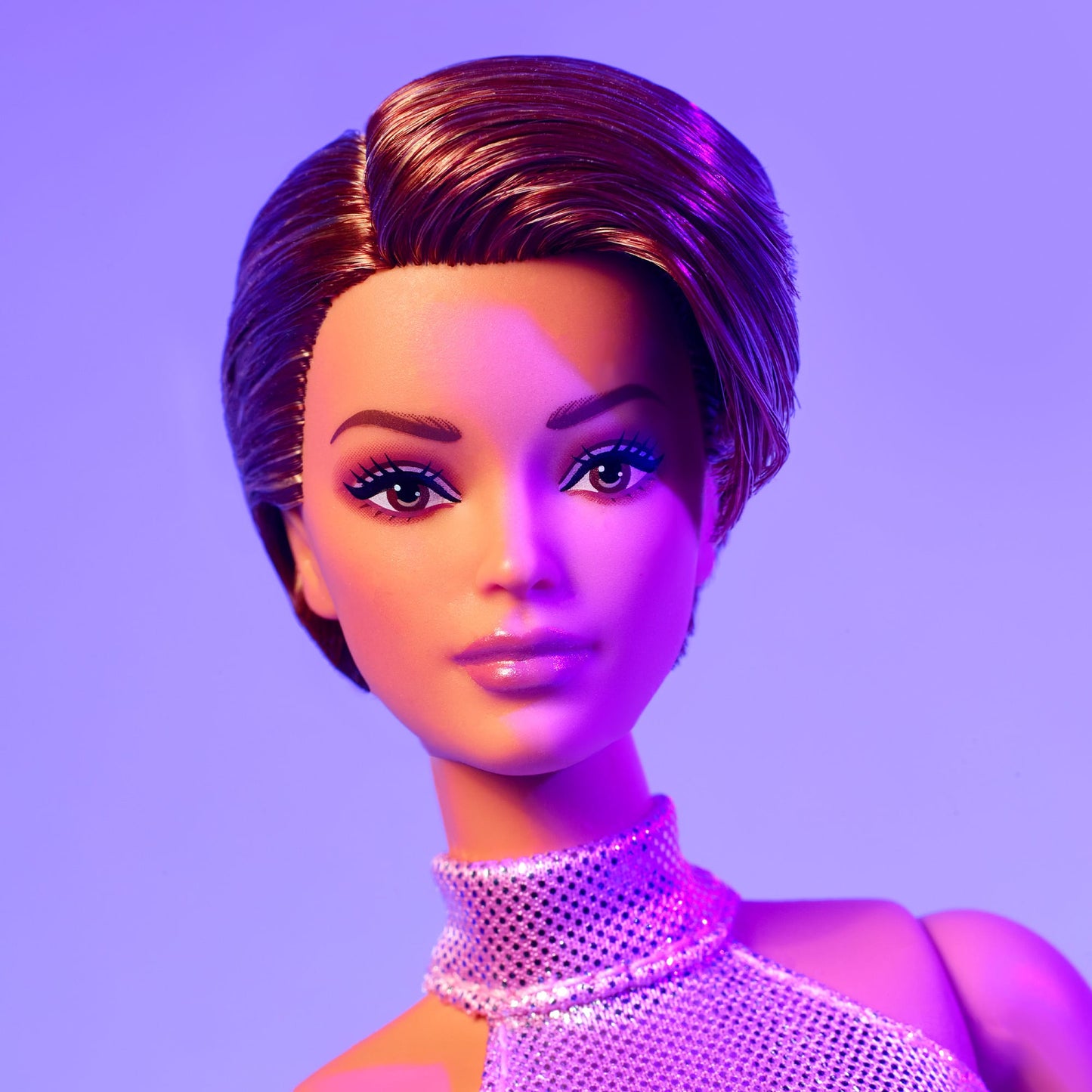 Barbie Looks Doll #22 (Petite. Short Auburn Hair)